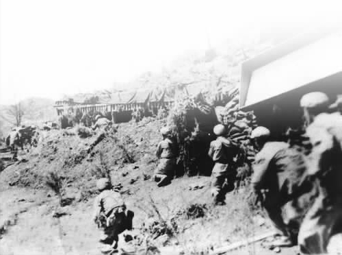 楊育才:奇襲白虎團,為何11年沒升職?毛澤東親自關照官至副師級 楊育才:奇襲白虎團,為何11年沒升職?毛澤東親自關照官至副師級