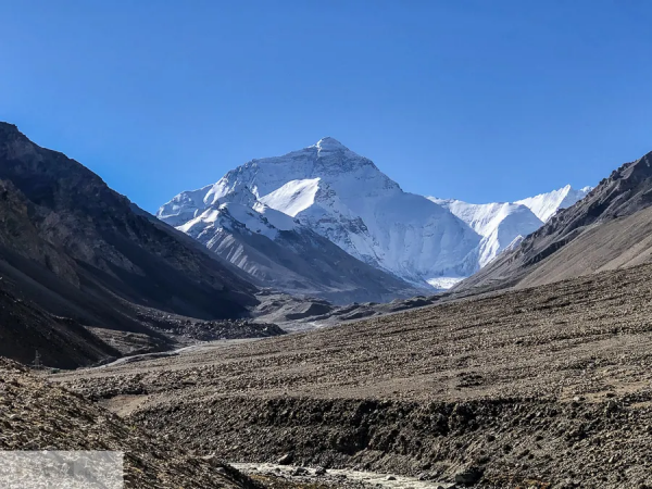 兩個人，一輛車，阿里北線無人區穿越