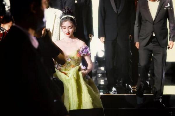 楊穎——人群中不可忽視的美貌