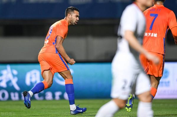 德爾加多破門,郭田雨絕殺!泰山2比1逆轉亞泰,10分優勢領跑 德爾加多破門,郭田雨絕殺!泰山2比1逆轉亞泰,10分優勢領跑