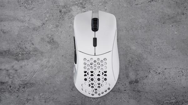 Glorious Model D無線輕量化遊戲滑鼠評測：模範手感