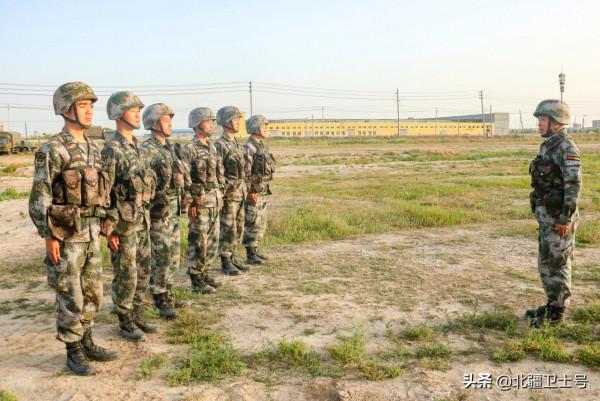 向戰研訓 爭當打贏先鋒 向戰研訓 爭當打贏先鋒