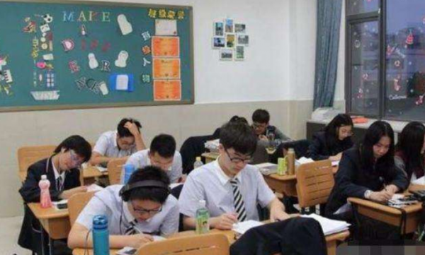 教育部針對“是否應該取消晚自習”給出答覆，家長表示終於放心了