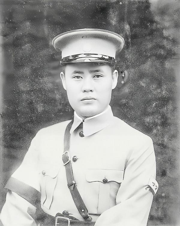 1954年，毛主席三次來到故宮卻不進入，這背後有何隱情？