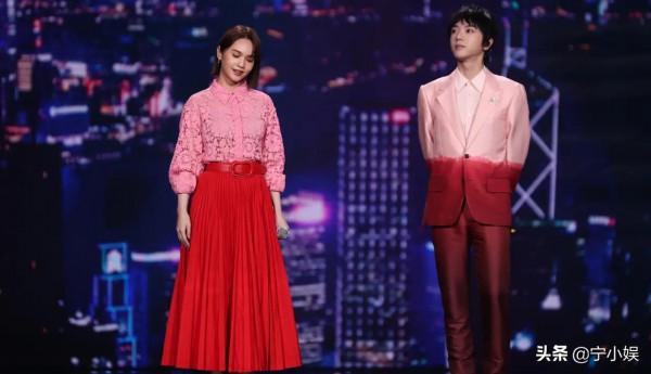 大灣區中秋晚會10位男星的尷尬,打破了娛樂圈3條不成文的隱藏規則