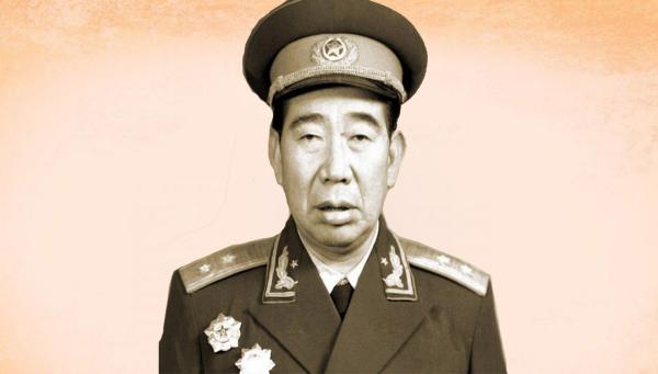 1982年開國中將楊國夫逝世，追悼會上闖進一群日本人，怎麼回事？