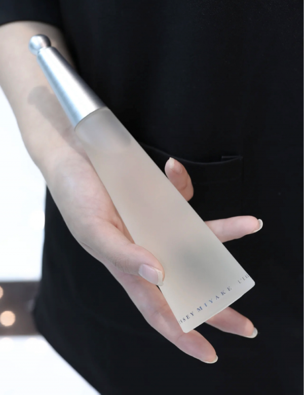 為秋天而生的5支香水,高階不“街香”,有品味又有檔次 為秋天而生的5支香水,高階不“街香”,有品味又有檔次