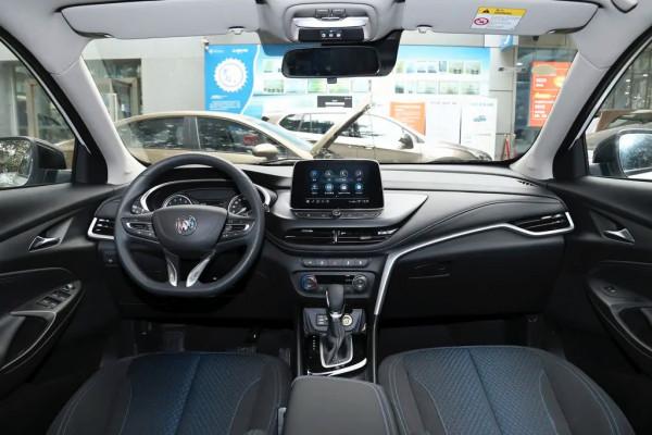 解讀低配，昂科拉精英型細節到位，小油耗大空間