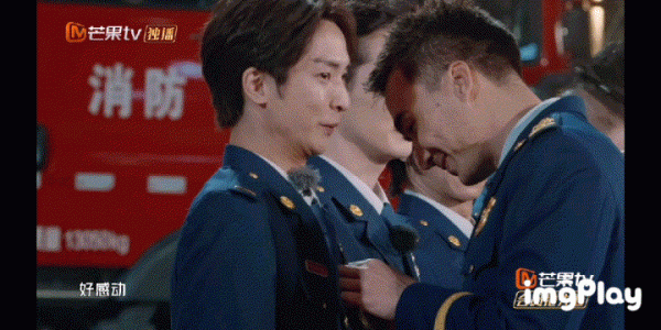 連楊丞琳都心動！艾迪哈木因救援登上新聞，給李承鉉寫信附英文