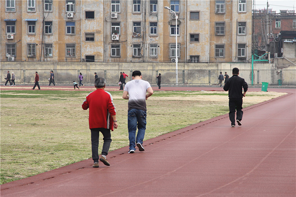 喜歡喝酒不礙事,如果你能每天跑步,傷害就可以降低?不妨瞭解下 喜歡喝酒不礙事,如果你能每天跑步,傷害就可以降低?不妨瞭解下
