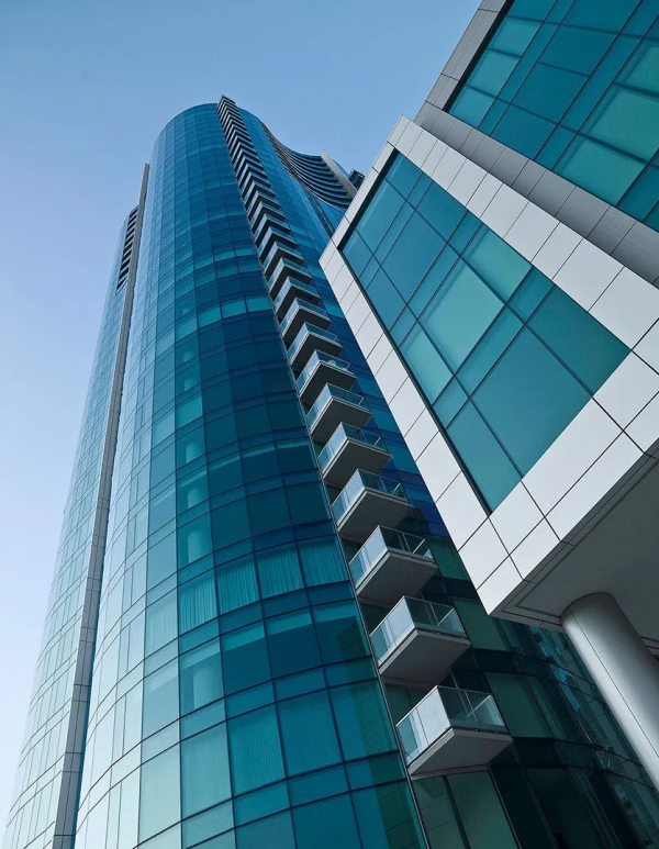 英菲尼迪公寓 INFINITY &sol; 舊金山灣南部海灘中心的摩天豪宅