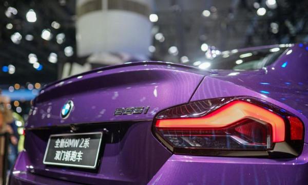 2022款寶馬225i M運動曜夜版,原汁原味後驅,這4個優點前驅沒有 2022款寶馬225i M運動曜夜版,原汁原味後驅,這4個優點前驅沒有