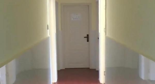 兒子跳樓輕生，究竟是母親太強勢，還是父親對兒子的關愛太少？