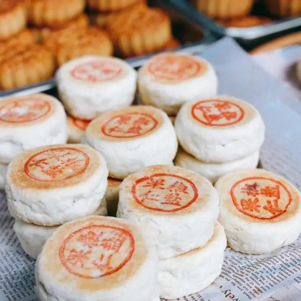 中秋節快樂！北大金秋教育集團，與您“天涯共此時”