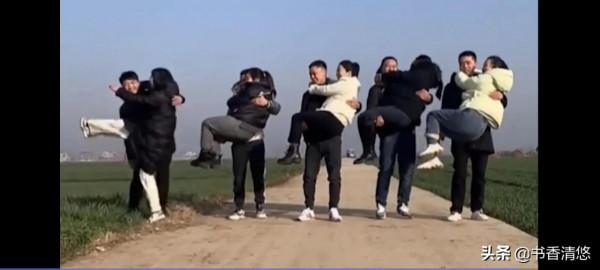 河南5兄弟5妯娌合影走紅網路引百萬網友點贊，網友：家和萬事興