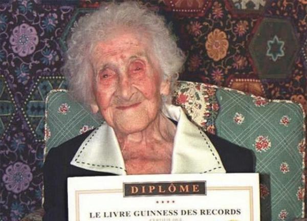 活了122歲的法國美人：21歲嫁給堂哥成富太太，一輩子沒有上過班