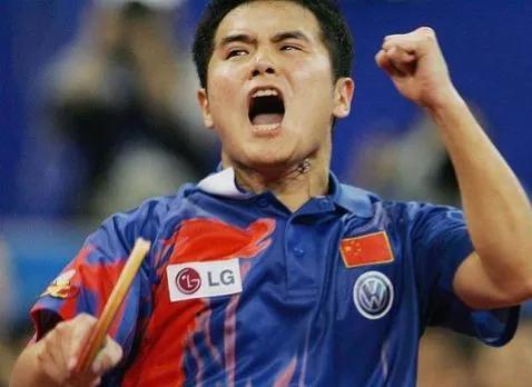 “連救7個賽點”劉國正：21歲成名，24歲退役，娶小9歲張怡寧師妹