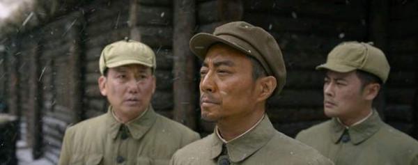 電影《長津湖》場面震撼，但為了烘托劇情，出現了兩處明顯錯誤