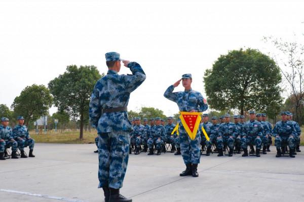 了不起的新兵班長｜用好榮譽激勵，新兵成“訓練標兵”