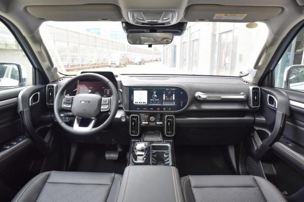 售價14.59萬，又野又潮，配置豐富，實拍哈弗大狗中華獵犬版