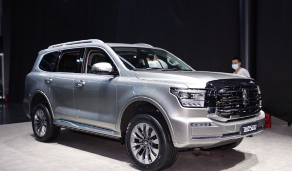 2&period;0T混動系統 油耗更低！坦克500 HEV曝光！價格也將下降？