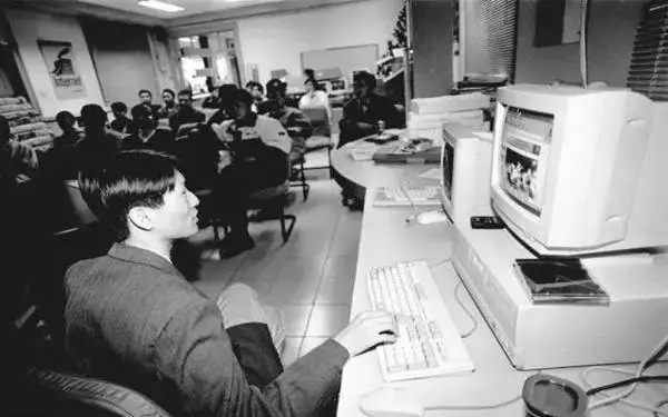 一年倒閉一萬多家,網咖為什麼不火了? 一年倒閉一萬多家,網咖為什麼不火了?