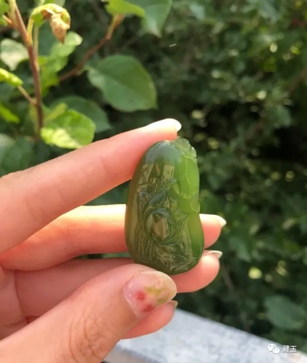和田玉里那些獨特的玉質!有些很稀少,有些價很高 和田玉里那些獨特的玉質!有些很稀少,有些價很高