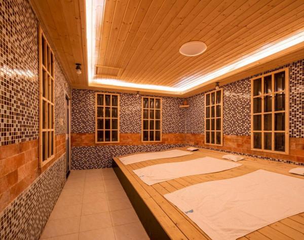 這裡享有“中國馬爾地夫”的美稱 蔚藍的地間沐浴陽光，飽覽海景