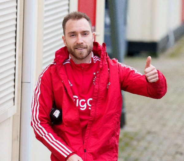 官宣：馬夏爾加盟塞維！埃裡克森隨阿賈克斯訓練！英冠新貴換帥