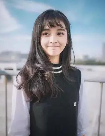 這6個明星明明是純天然，卻像極了整容臉，你看走眼幾個？