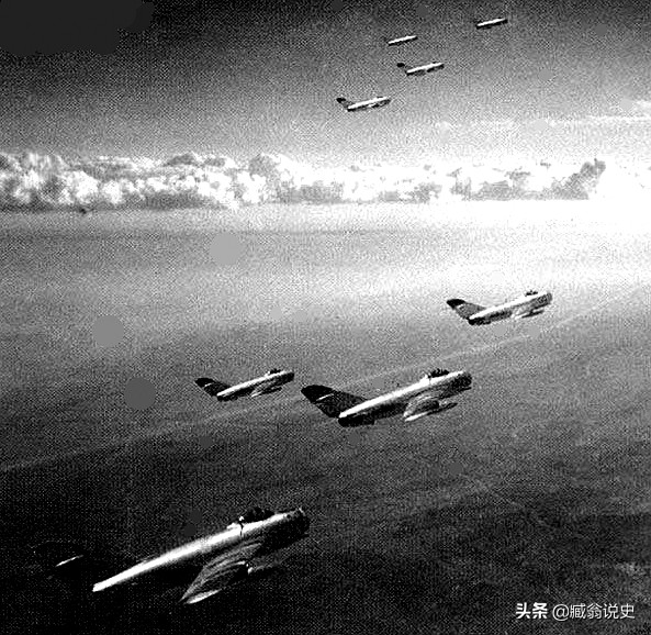 斯大林出於對毛澤東的高度信任，為抗美援朝提供了4個重要保障