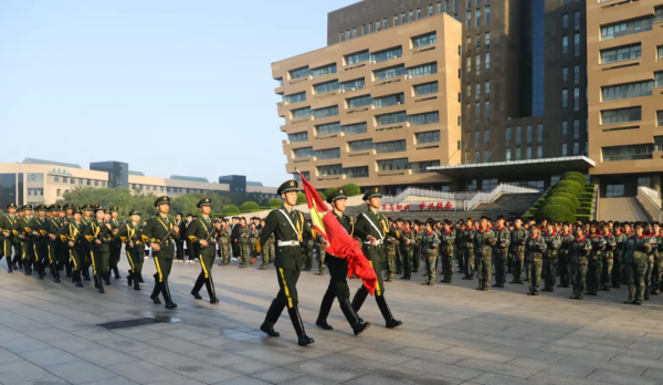 同學們,升旗了 同學們,升旗了