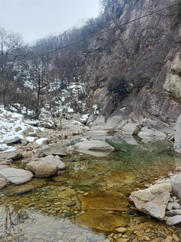 探訪大山深處的原生態村落，現在成無人村，免費徒步的絕佳之地