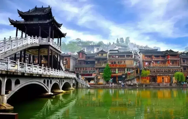 10處適合情侶前往的旅行地，如果去過6個，那真的就可以結婚了