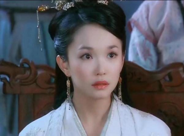 90年代神仙打架,8位新加坡古裝美人,個個花容月貌,秒殺網紅臉 90年代神仙打架,8位新加坡古裝美人,個個花容月貌,秒殺網紅臉