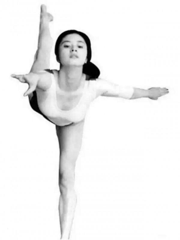 被誤認為是港星的8位內地明星，最大82歲最小41歲，皆被觀眾喜愛