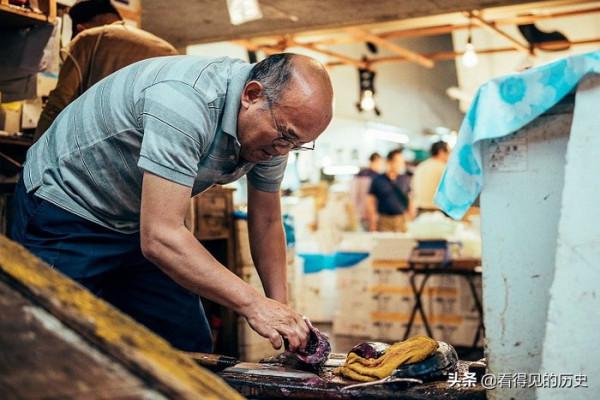 日本東京的築地魚市場 世界上最大的魚類和海鮮批發市場