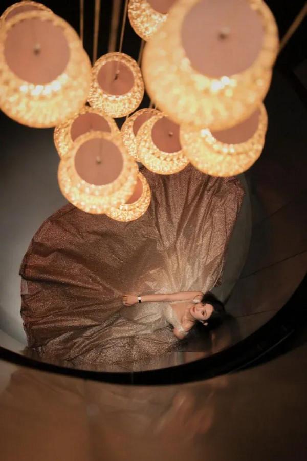 趙麗穎桌布｜每個平凡的女孩的征途都可以是星辰大海