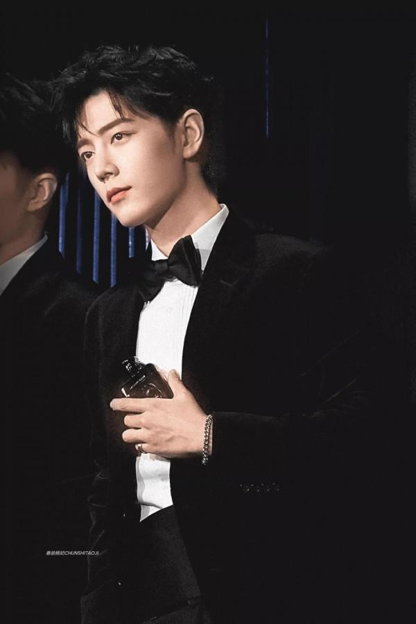 肖戰拉夫勞倫 高畫質桌布