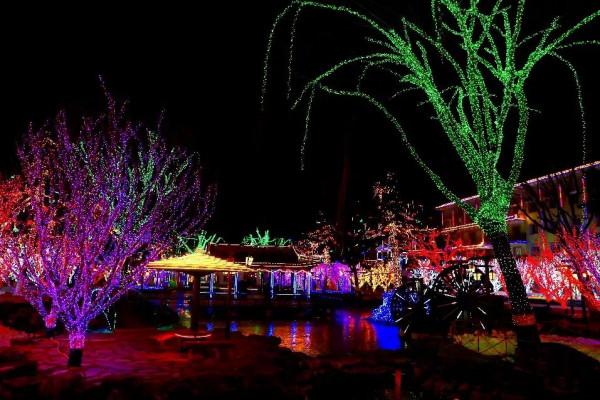 2022年相約龍慶峽，讓冰燈點亮你的這個冬日