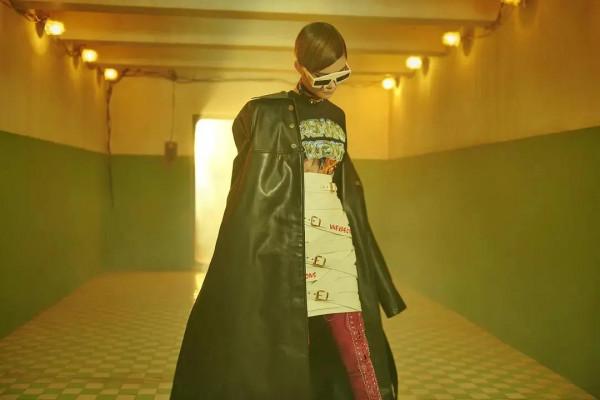 歌神李宇春：滿園“春”色關不住，萬紫千紅總是“春”