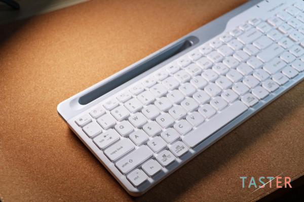 只需百元!雙飛燕飛時代無線鍵鼠體驗:可攜帶的生產力工具 只需百元!雙飛燕飛時代無線鍵鼠體驗:可攜帶的生產力工具