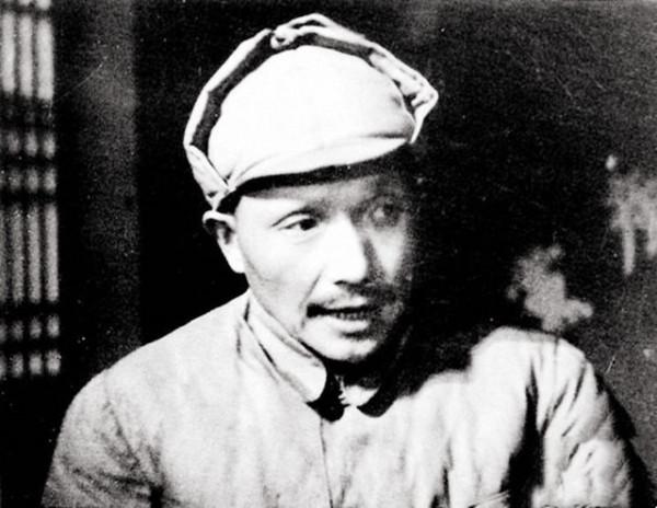 多年後，鄧小平回憶第一位妻子仍評價：張錫瑗真是少有的漂亮