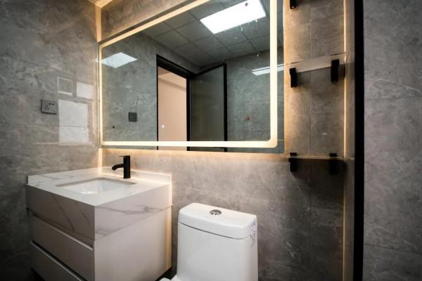 浴室也可以這麼高階