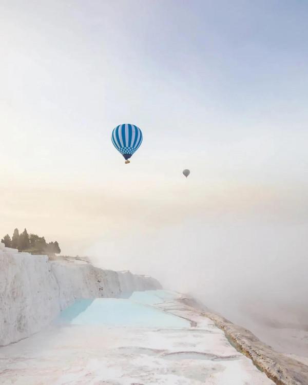 土耳其棉花堡：上帝打翻了牛奶瓶，被譽為世界第八大奇蹟