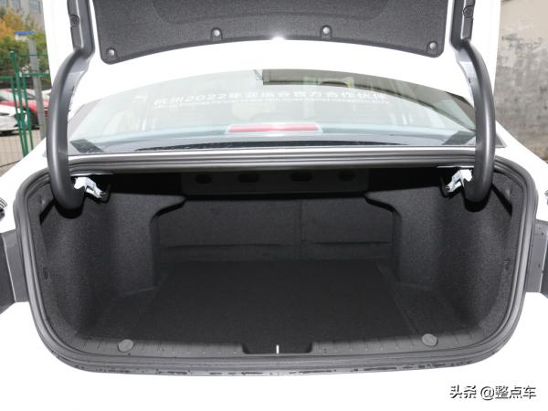 既好看又耐用,三輛頂配不過10萬的緊湊型家轎,是否有你的菜? 既好看又耐用,三輛頂配不過10萬的緊湊型家轎,是否有你的菜?