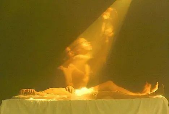 人在臨死前會看到什麼?迴光返照真的存在嗎?出現4個徵兆​是​提示 人在臨死前會看到什麼?迴光返照真的存在嗎?出現4個徵兆​是​提示