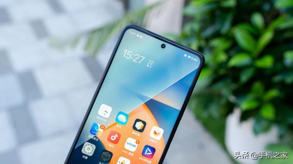 從一千到五千 這些大屏長續航的5G手機你值得擁有