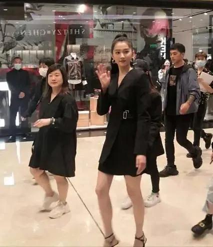 國民女神關曉彤究竟是胖還是瘦？