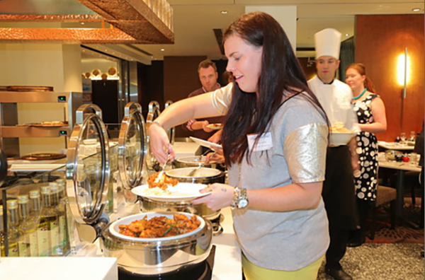 中國唯一的混血族群：長著外國人模樣，卻說著純正的粵語